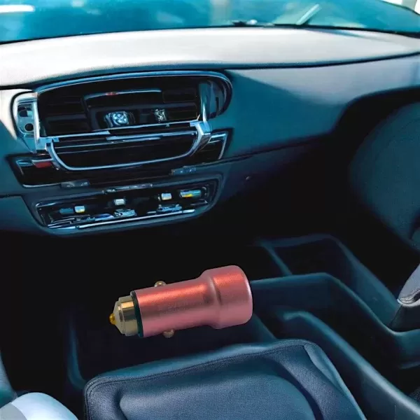 Cargador de auto con 2 puertos usb Beston BST- M627 - Imagen 5